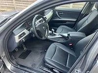 Bmw 318d uit 2010 - afbeelding 11 van  12