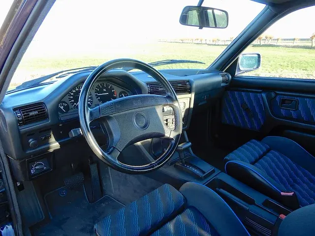 Bmw 318i automatic touring, p-547-jn - afbeelding 5 van  22