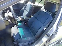 Bmw 318i automatic, zt-50-dx - afbeelding 30 van  53