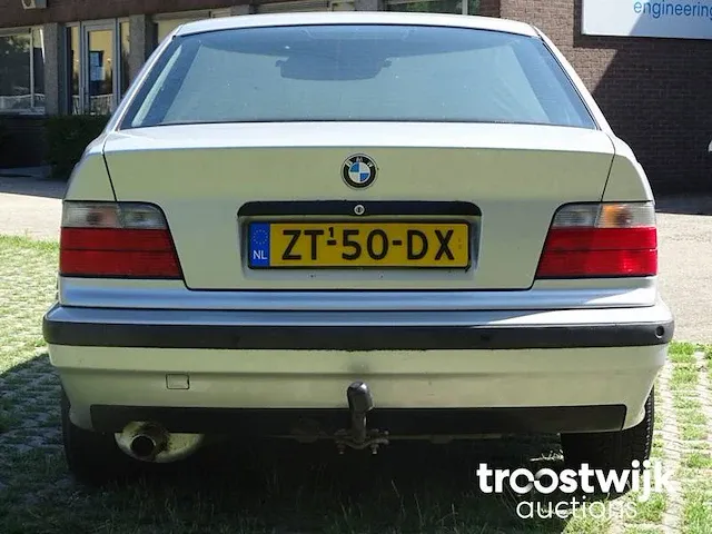 Bmw 318i automatic, zt-50-dx - afbeelding 5 van  53
