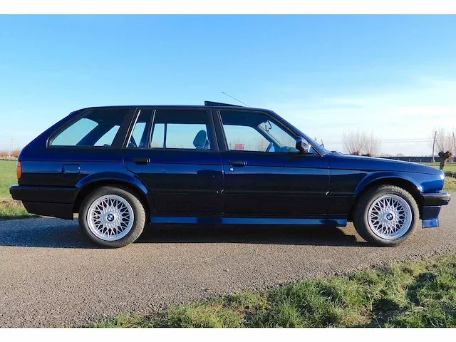 Bmw 318i touring automatic, p-547-jn - afbeelding 17 van  22