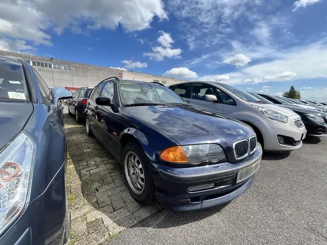Bmw 320, 2001 - afbeelding 15 van  21