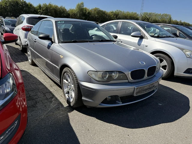 Bmw 320, 2004 - afbeelding 3 van  30