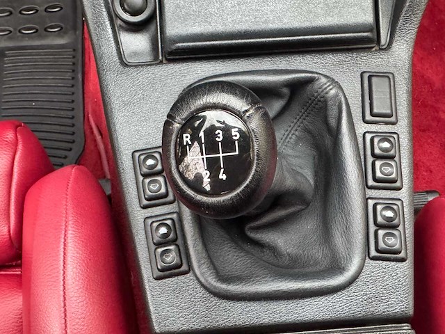 Bmw 320 i cabriolet e 30 vintage auto's > 15 - afbeelding 7 van  35