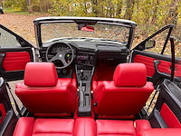 Bmw 320 i cabriolet e 30 vintage auto's > 15 - afbeelding 8 van  35