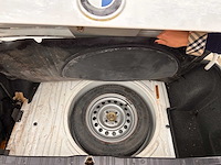 Bmw 320 i cabriolet e 30 vintage auto's > 15 - afbeelding 21 van  35