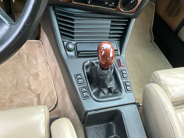 Bmw 320 i - afbeelding 13 van  51