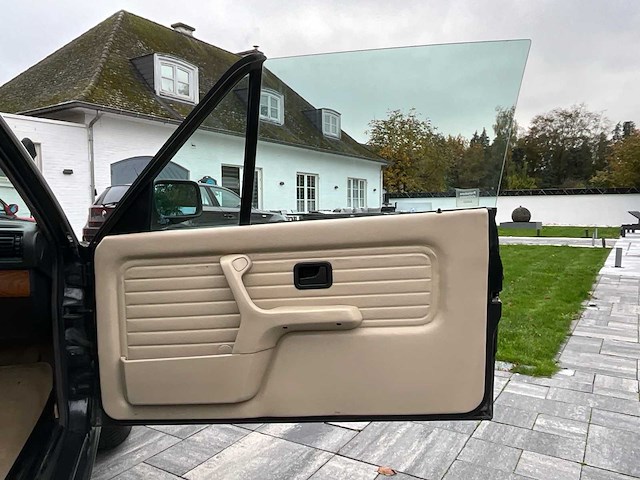 Bmw 320 i - afbeelding 22 van  51