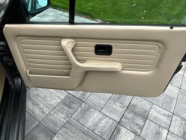 Bmw 320 i - afbeelding 24 van  51