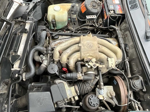 Bmw 320 i - afbeelding 32 van  51