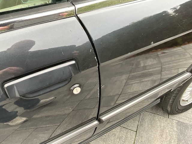 Bmw 320 i - afbeelding 40 van  51