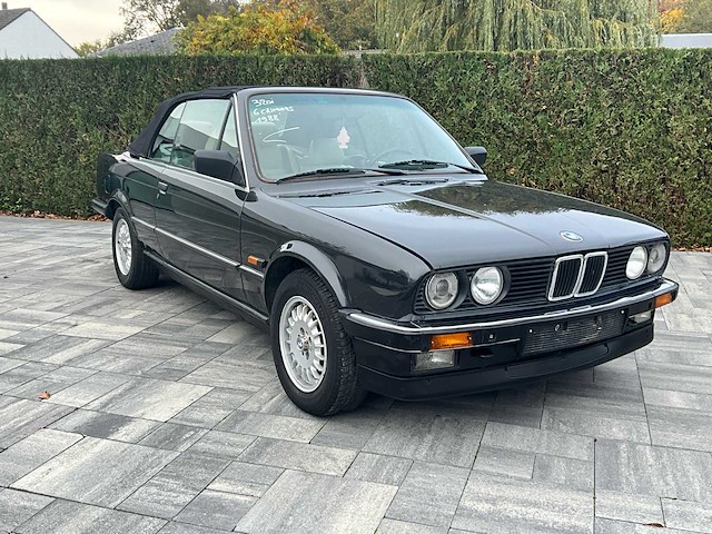 Bmw 320 i - afbeelding 49 van  51