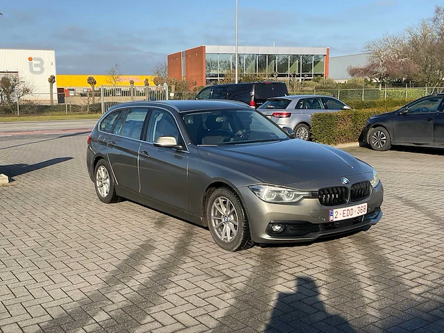 Bmw 320d efficient dynamics personenauto - afbeelding 1 van  23