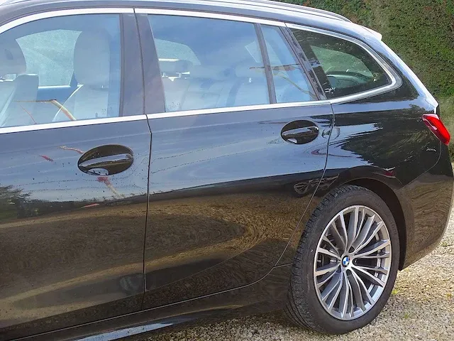 Bmw 320d touring - afbeelding 3 van  50