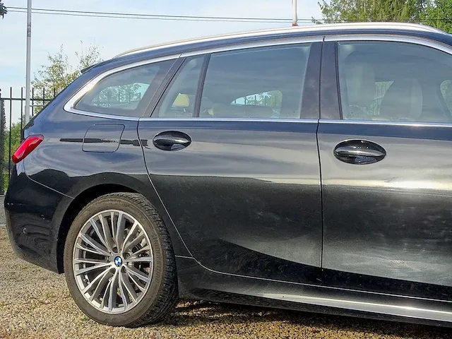 Bmw 320d touring - afbeelding 6 van  50