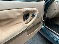 Bmw 320i - 1994 - afbeelding 2 van  31