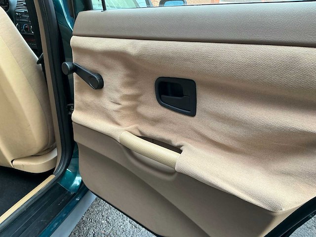 Bmw 320i - 1994 - afbeelding 9 van  31