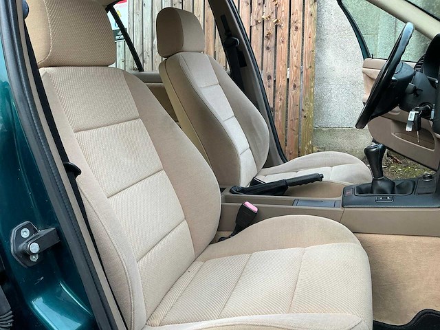 Bmw 320i - 1994 - afbeelding 11 van  31