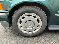 Bmw 320i - 1994 - afbeelding 17 van  31