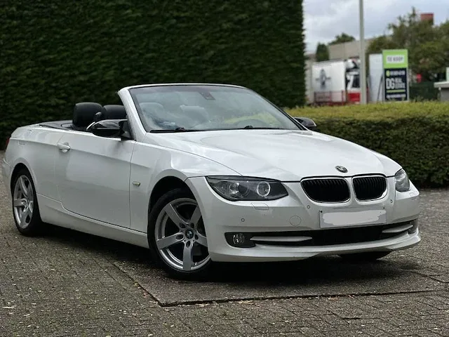 Bmw 320i cabriolet, 2007 - afbeelding 2 van  24