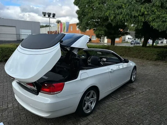 Bmw 320i cabriolet, 2007 - afbeelding 21 van  24