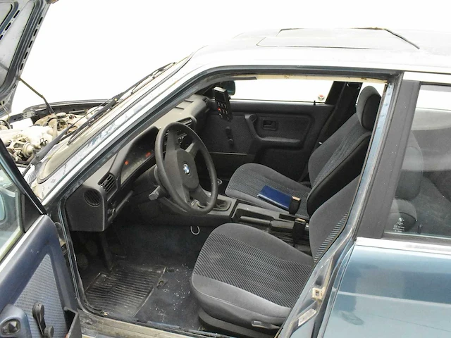 Bmw 323 - afbeelding 7 van  30