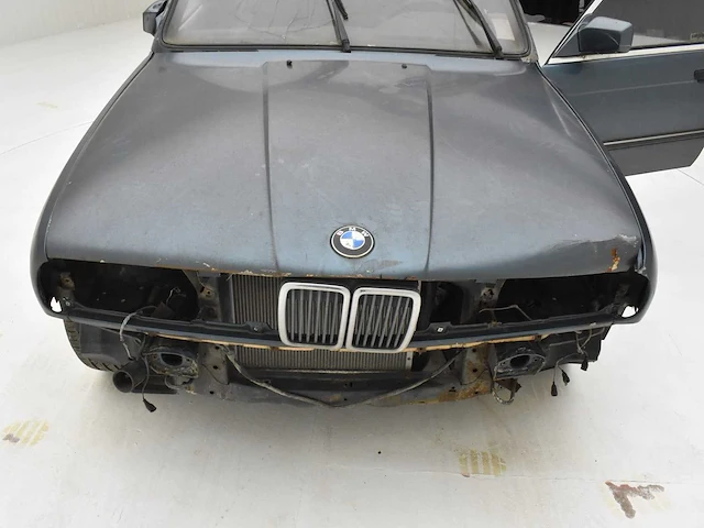 Bmw 323 - afbeelding 22 van  30