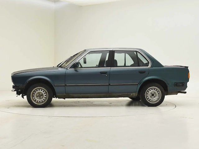 Bmw 323 - afbeelding 25 van  30