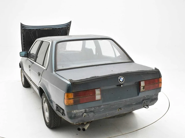 Bmw 323 - afbeelding 30 van  30