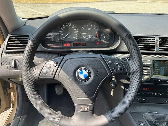 Bmw 323i, 2000 - afbeelding 17 van  39