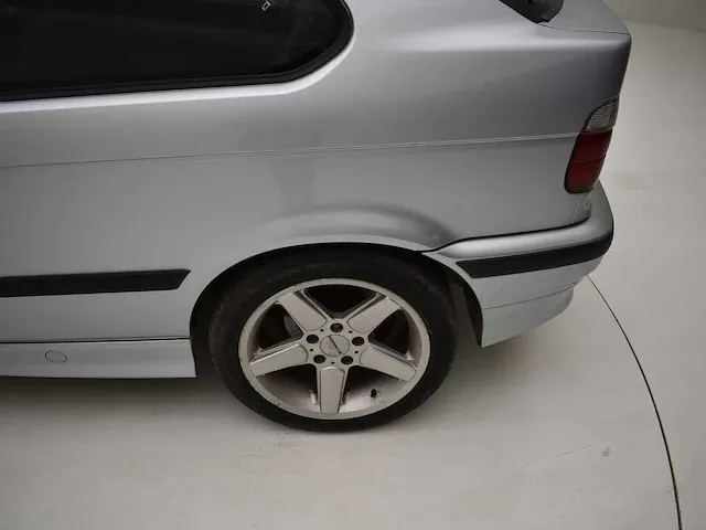 Bmw 323ti compact - afbeelding 8 van  51