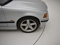 Bmw 323ti compact - afbeelding 30 van  51