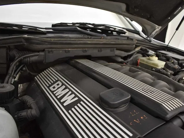 Bmw 323ti compact - afbeelding 40 van  51