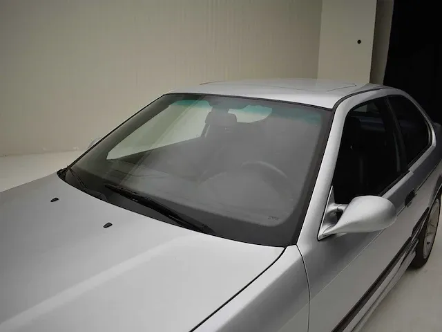 Bmw 323ti compact - afbeelding 43 van  51