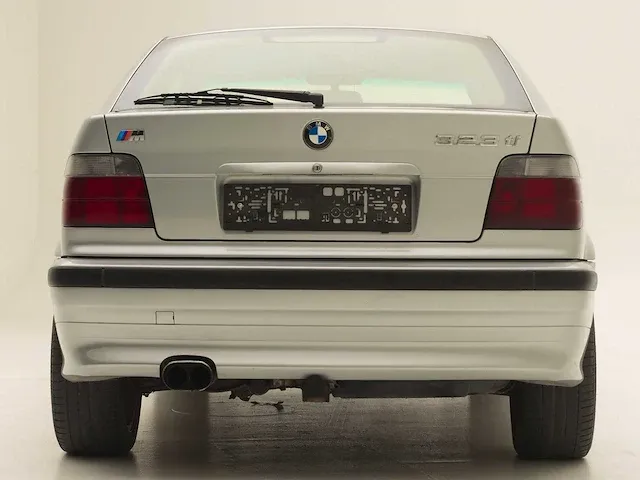 Bmw 323ti compact - afbeelding 50 van  51