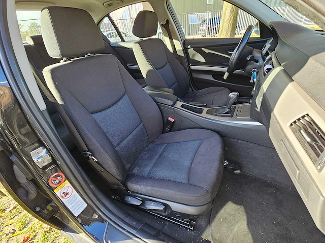 Bmw 325i automatic - afbeelding 11 van  56