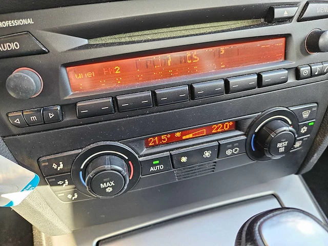 Bmw 325i automatic - afbeelding 31 van  56