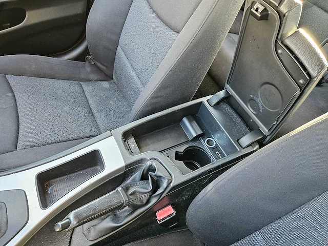 Bmw 325i automatic - afbeelding 32 van  56