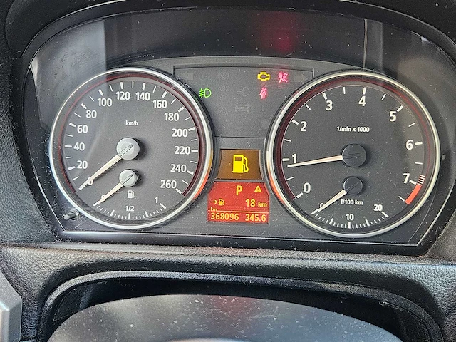 Bmw 325i automatic - afbeelding 38 van  56