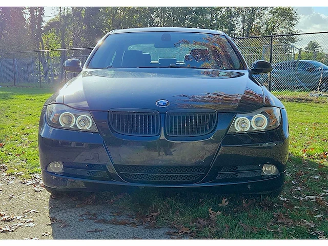 Bmw 325i automatic - afbeelding 53 van  56