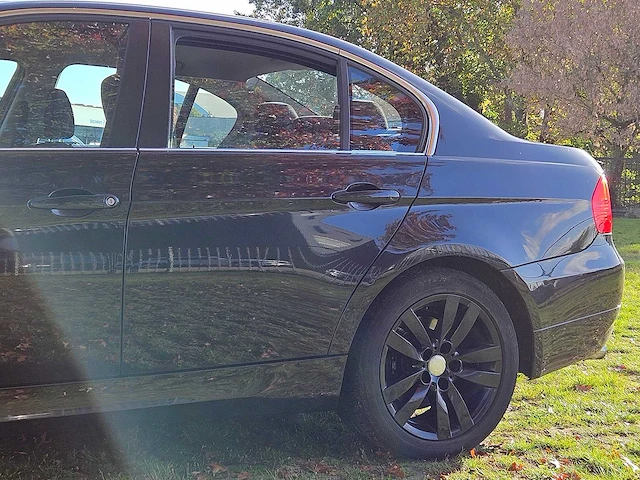Bmw 325i automatic - afbeelding 56 van  56