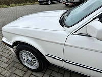 Bmw 325i cabrio - classic cars >15 - 1990 - afbeelding 9 van  35