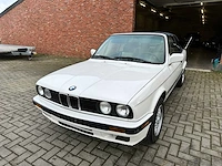 Bmw 325i cabrio - classic cars >15 - 1990 - afbeelding 1 van  35