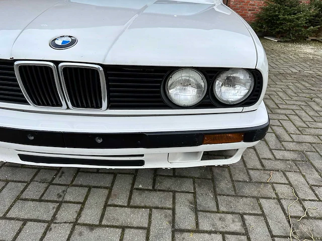 Bmw 325i cabrio - classic cars >15 - 1990 - afbeelding 14 van  35