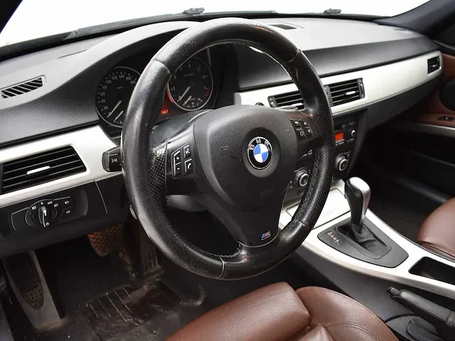 Bmw 325i e91 m-pack 2007 - afbeelding 9 van  40