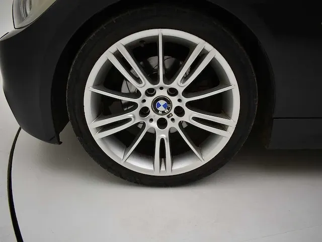 Bmw 325i e91 m-pack 2007 - afbeelding 30 van  40