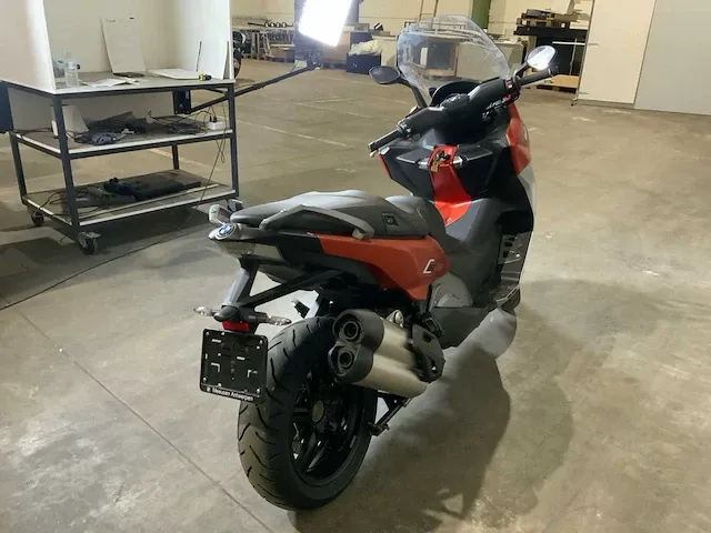 Bmw 3c65 scooter - afbeelding 10 van  15