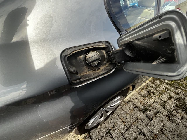 Bmw 5 (f10) 520da 163 at, 2010 - afbeelding 15 van  29