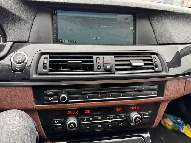 Bmw 5 (f10) 525dxas start/stop 218 at, 2013 - afbeelding 2 van  31