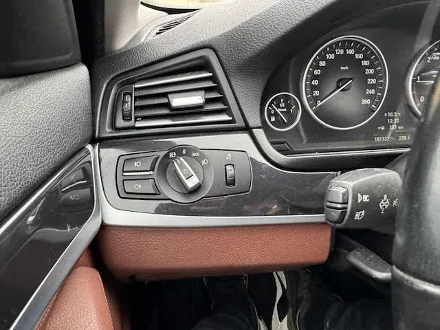 Bmw 5 (f10) 525dxas start/stop 218 at, 2013 - afbeelding 7 van  31